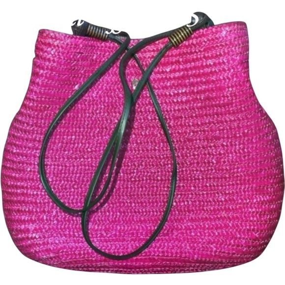 $15 (𝙇𝘼𝙎𝙏 𝘾𝙃𝘼𝙉𝘾𝙀)ETIENNE AIGNER RAFFIA PURSE - Picture 1 of 5